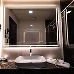 The Fifth Floor By Old Town Hotell Timişoara
