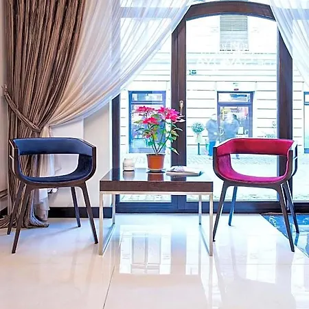 Ξενοδοχείο The Fifth Floor By Old Town 4*