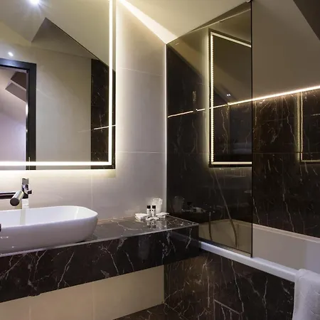 The Fifth Floor By Old Town Hotel 4*