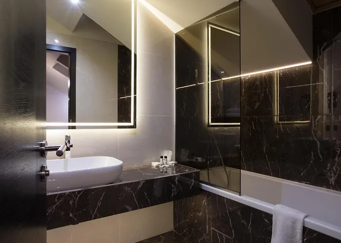 The Fifth Floor By Old Town 酒店 4*